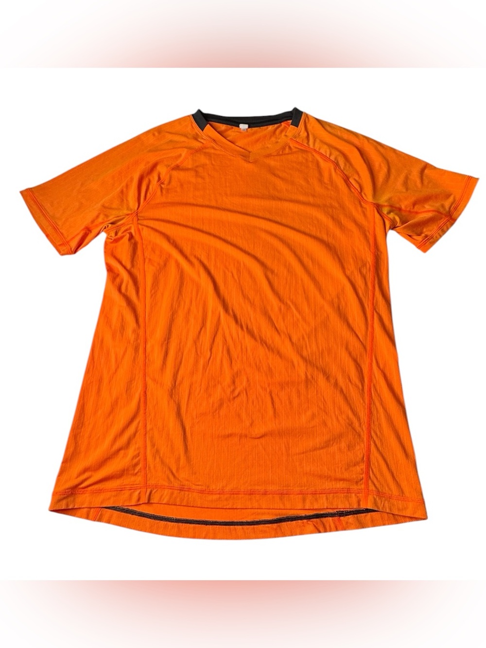 Lululemon T-Shirt Men's Large Orange Stretch Performance Gym Running Workout Tee
